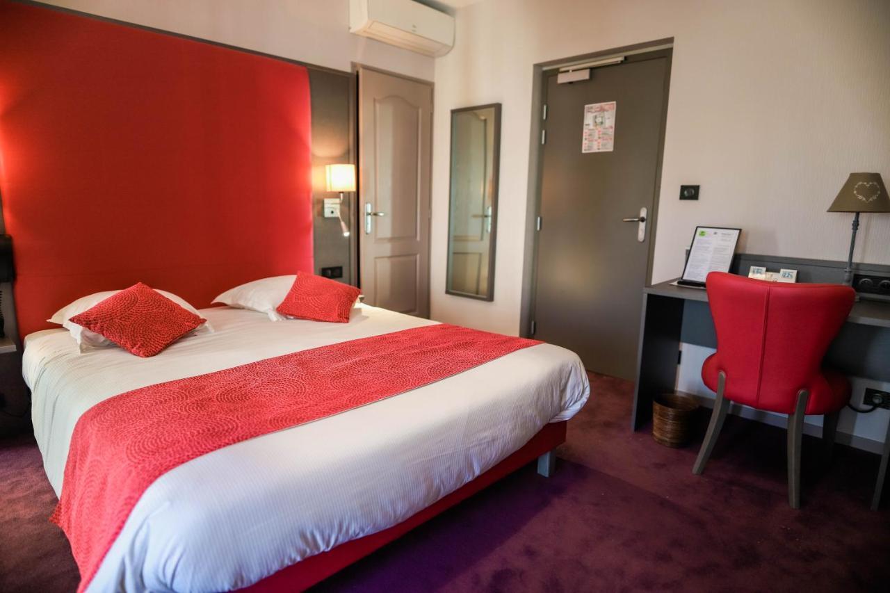 Logis Hotel D'Angleterre Saint-Calais Buitenkant foto